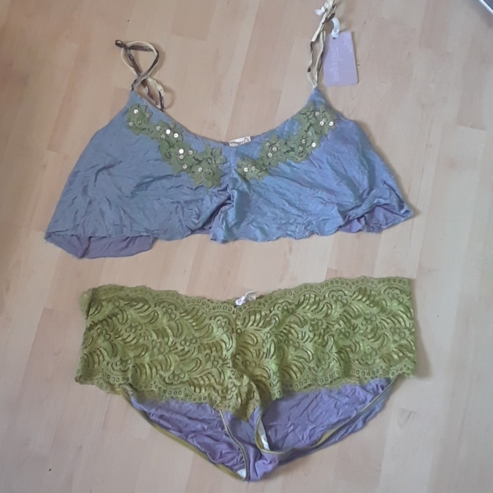 Larkspur Organic Lingerie set